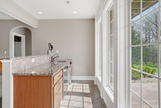 5200 THORNBROOK PKY, Columbia, MO 65203