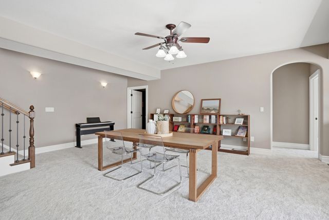 5200 THORNBROOK PKY, Columbia, MO 65203