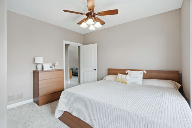 5200 THORNBROOK PKY, Columbia, MO 65203