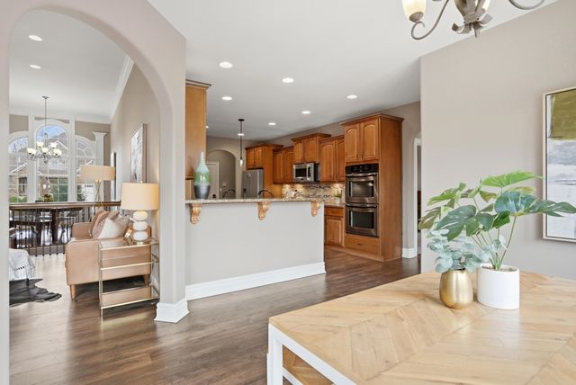 5200 THORNBROOK PKY, Columbia, MO 65203