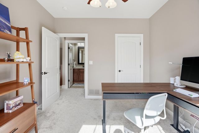 5200 THORNBROOK PKY, Columbia, MO 65203