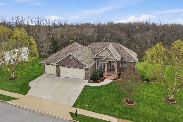 5200 THORNBROOK PKY, Columbia, MO 65203