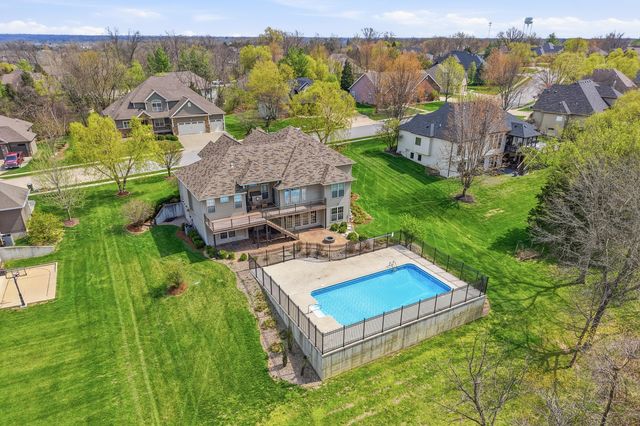 5200 THORNBROOK PKY, Columbia, MO 65203