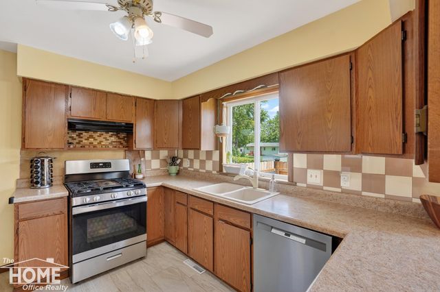 823 Tracy Street, Owosso Twp, MI 48867