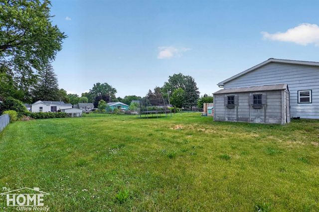823 Tracy Street, Owosso Twp, MI 48867