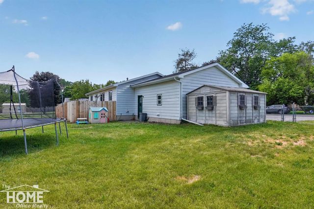 823 Tracy Street, Owosso Twp, MI 48867
