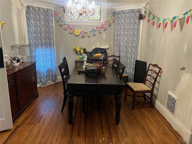 110 Clinton Place, Utica, NY 13501