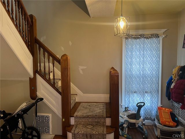 110 Clinton Place, Utica, NY 13501