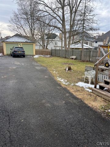 110 Clinton Place, Utica, NY 13501