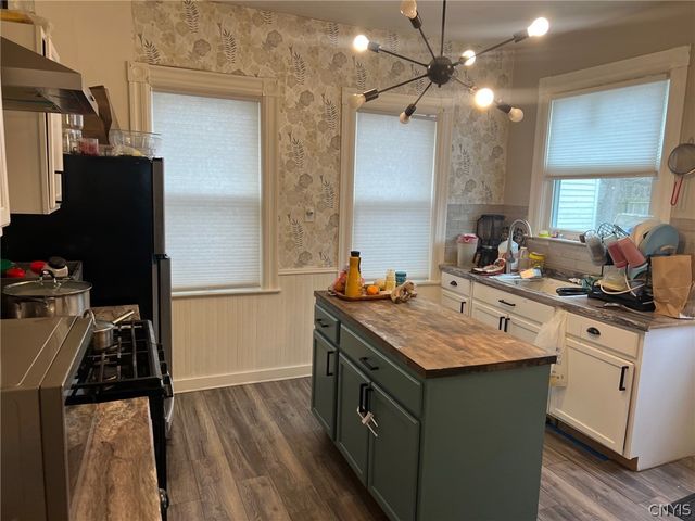 110 Clinton Place, Utica, NY 13501