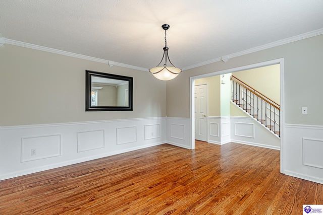 805 Greenview Circle, Elizabethtown, KY 42701