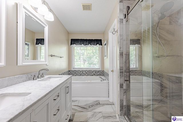 805 Greenview Circle, Elizabethtown, KY 42701
