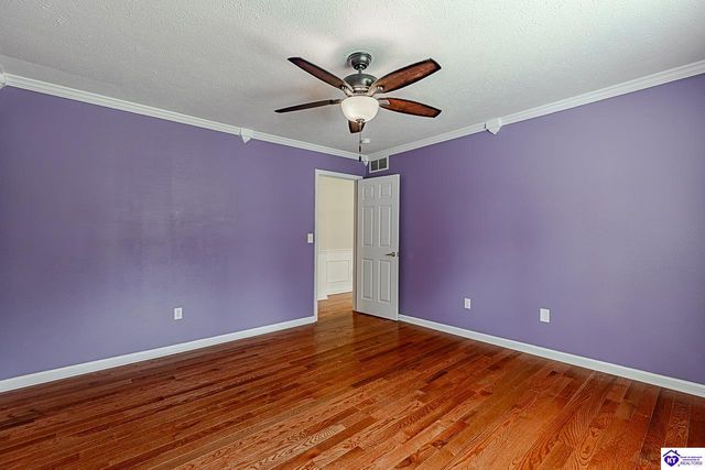 805 Greenview Circle, Elizabethtown, KY 42701