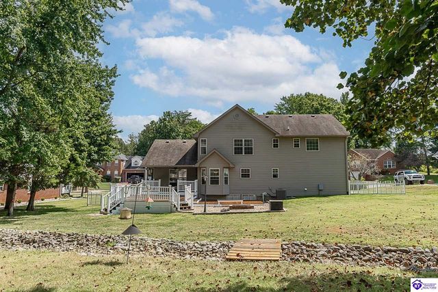 805 Greenview Circle, Elizabethtown, KY 42701