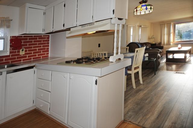 2900 Cranberry Hwy 31, Wareham, MA 02538