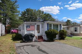 2900 Cranberry Hwy 31, Wareham, MA 02538