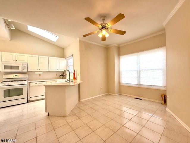 1007 Edgehill Ter, Hanover Twp., NJ 07981