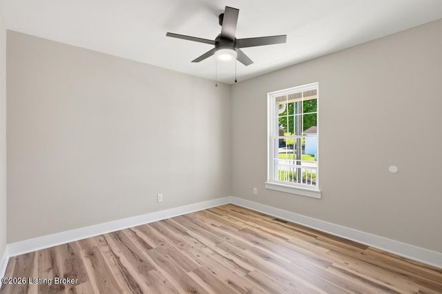 113 Crutcher St, Vine Grove, KY 40175
