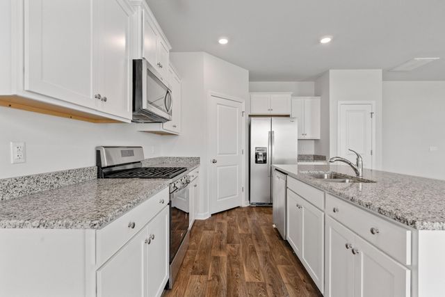 112 Holly Leaf, Summerville, SC 29486
