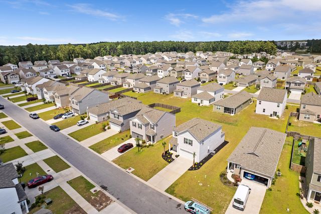 112 Holly Leaf, Summerville, SC 29486