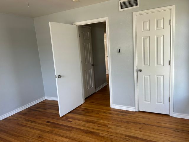 121 Vandenburg Drive, Denison, TX 75020