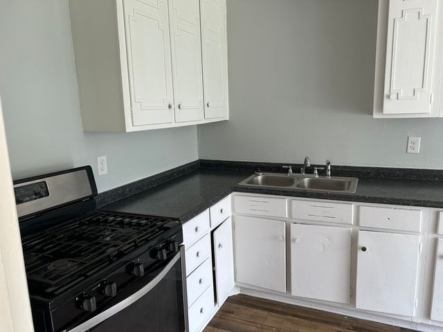 121 Vandenburg Drive, Denison, TX 75020