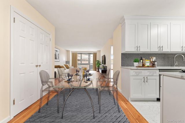 70-25 Yellowstone Boulevard 3U, Forest Hills, NY 11375