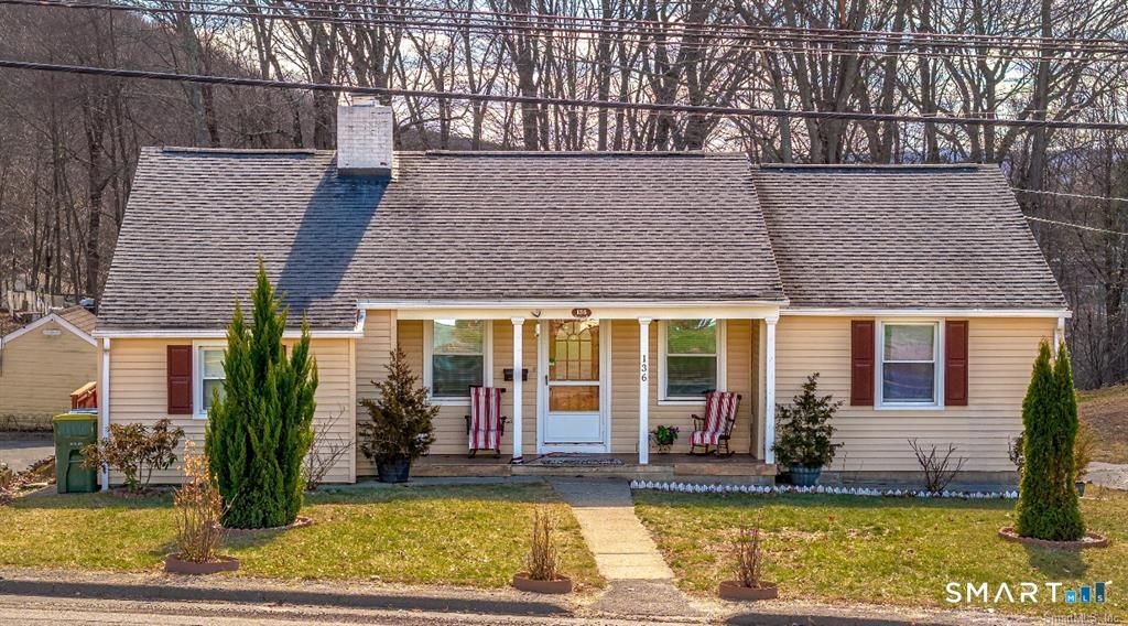 136 Pearl Lake Road, Waterbury, CT 06706