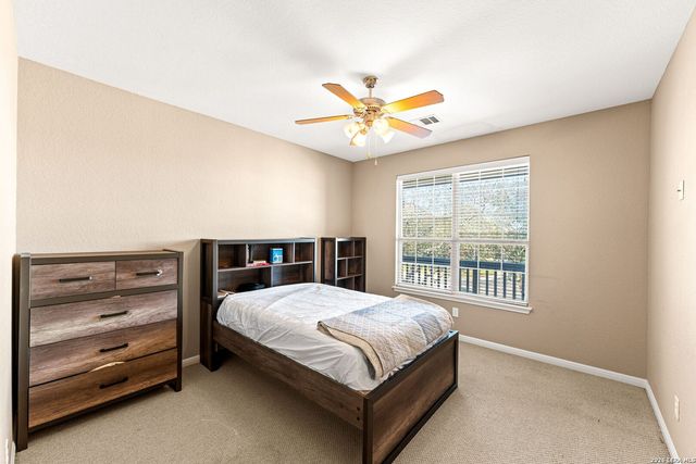 26042 Laurel, San Antonio, TX 78260