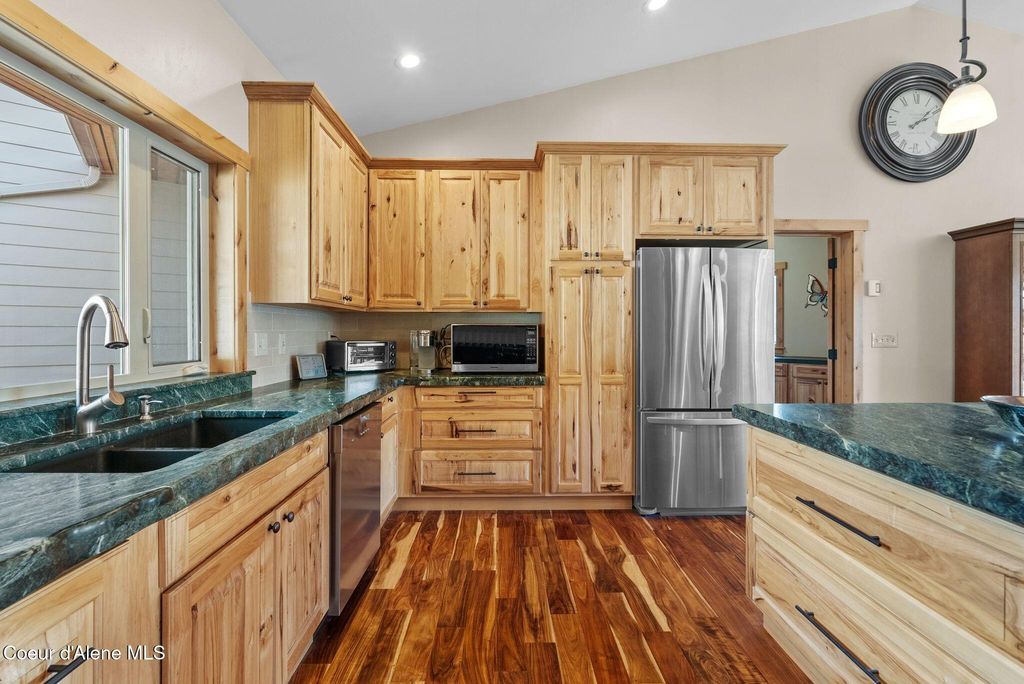 422 Lightning Peak Rd, Sandpoint, ID 83864 photo 12