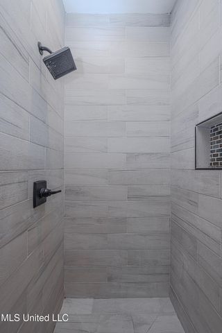 100 Woodbury Park Place, Madison, MS 39110