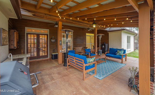 100 Woodbury Park Place, Madison, MS 39110