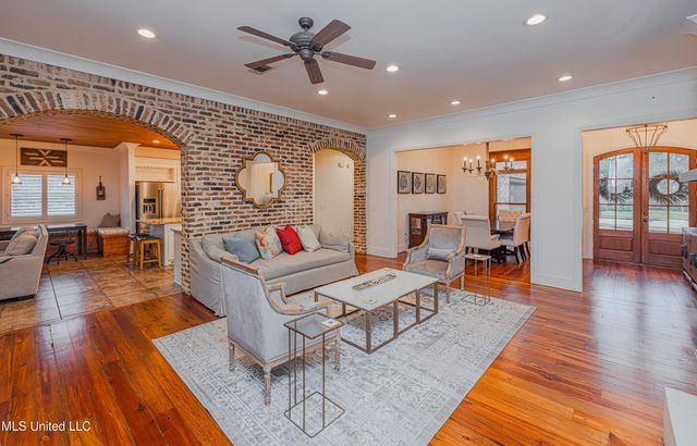 100 Woodbury Park Place, Madison, MS 39110