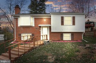 267 LONGFORD DR, Frederick, MD 21702
