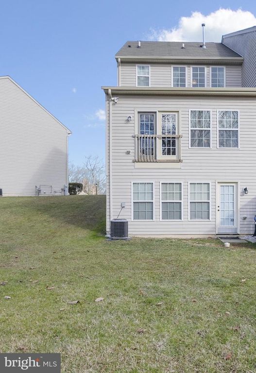 property-img