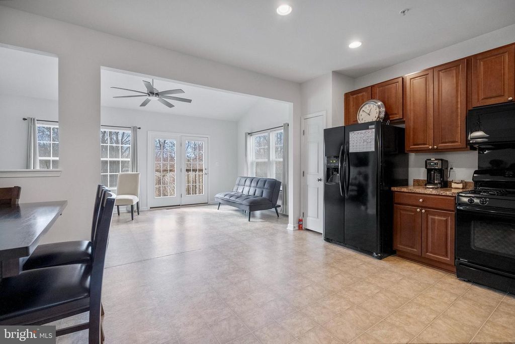 property-img