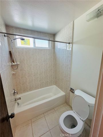 5140 E Los Flores, Long Beach, CA 90815