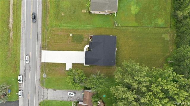 5815 Robinson Road, Lockport Town, NY 14094