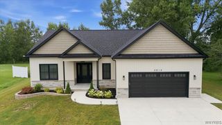 5815 Robinson Road, Lockport Town, NY 14094