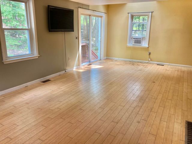 159 summer Street, Milford, NH 03055