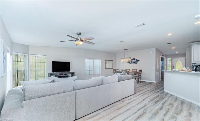 17561 Canal Cove CT, Fort Myers Beach, FL 33931