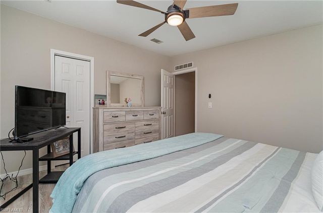 17561 Canal Cove CT, Fort Myers Beach, FL 33931