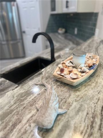 17561 Canal Cove CT, Fort Myers Beach, FL 33931