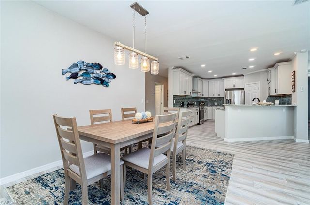 17561 Canal Cove CT, Fort Myers Beach, FL 33931