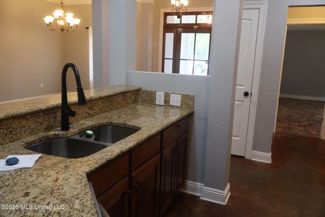 6717 Westwind Drive, Biloxi, MS 39532
