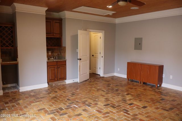 6717 Westwind Drive, Biloxi, MS 39532
