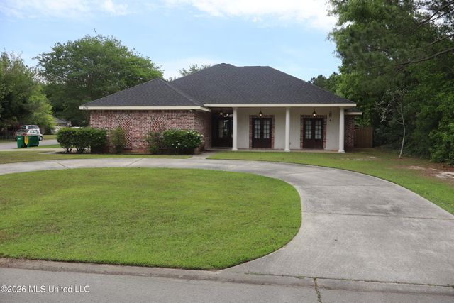 6717 Westwind Drive, Biloxi, MS 39532