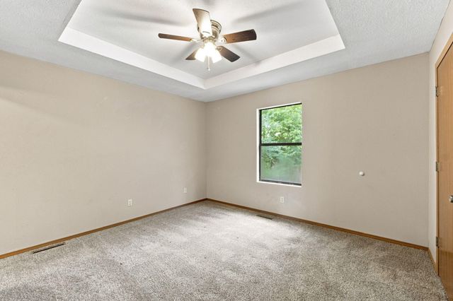3016 W Hovey Street, Springfield, MO 65802