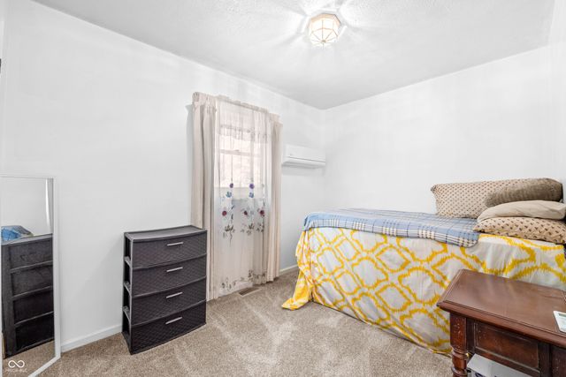 6979 Rinnie Seitz Road, Nashville, IN 47448