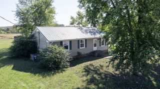 1039 Quail Meadow Dr, Lebanon, TN 37090
